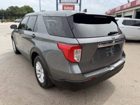 2021 Ford Explorer