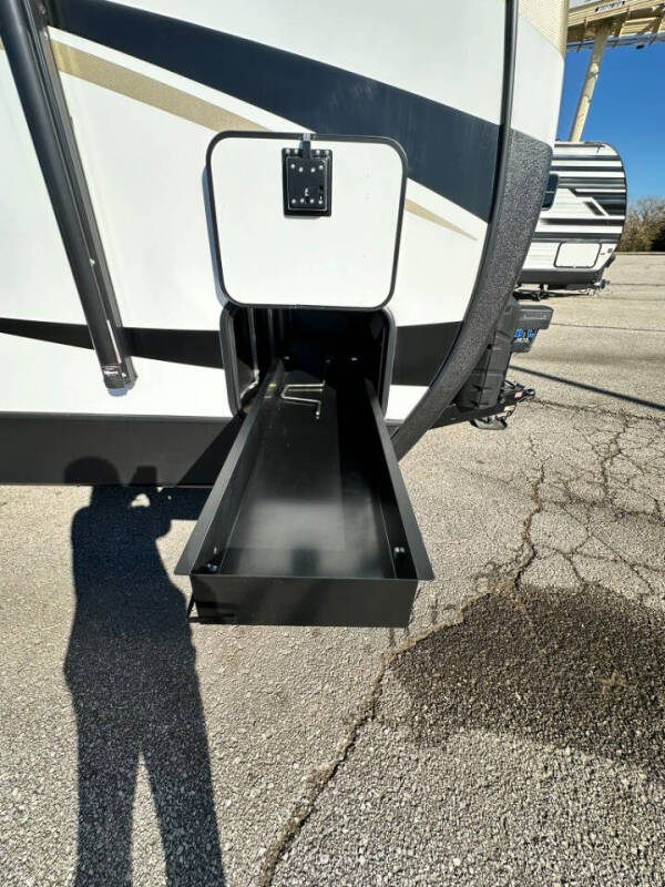 2023 Keystone RV Outback 328RL