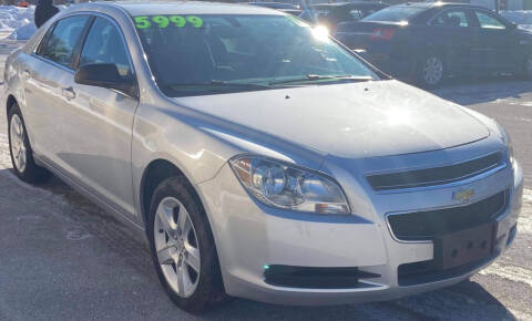 2011 Chevrolet Malibu for sale at Square Business Automotive in Milwaukee WI