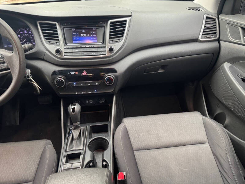 2017 Hyundai Tucson SE