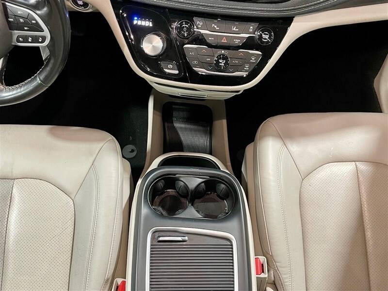 2021 Chrysler Pacifica Hybrid Touring L