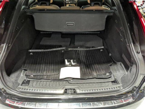 2018 Volvo V90 Cross Country T5