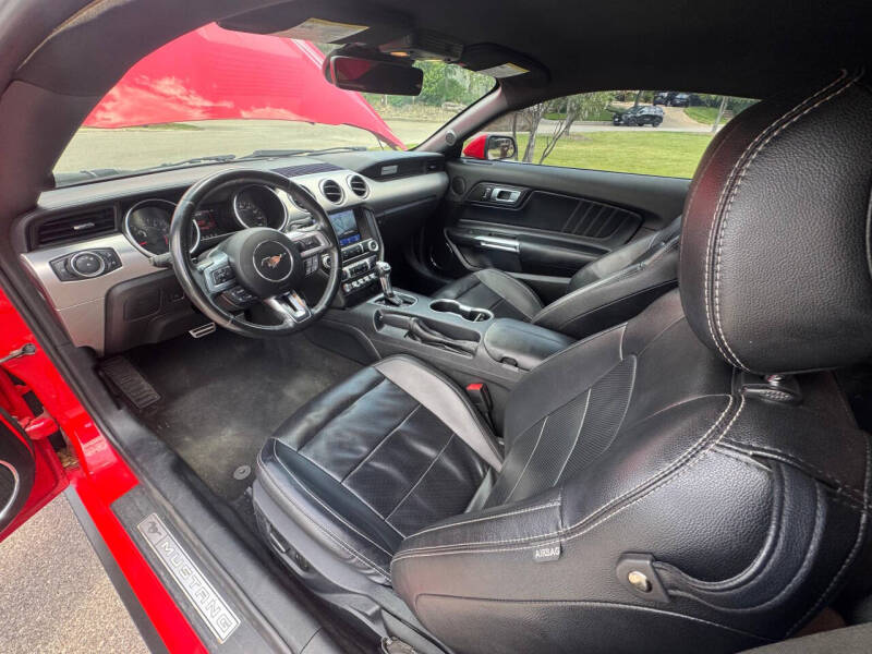2021 Ford Mustang EcoBoost Premium