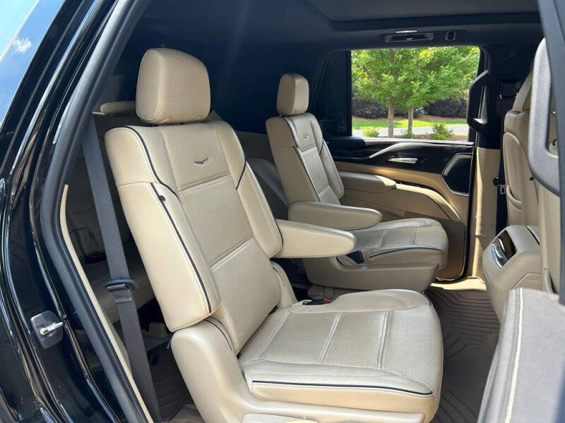 2022 Cadillac Escalade Premium Luxury