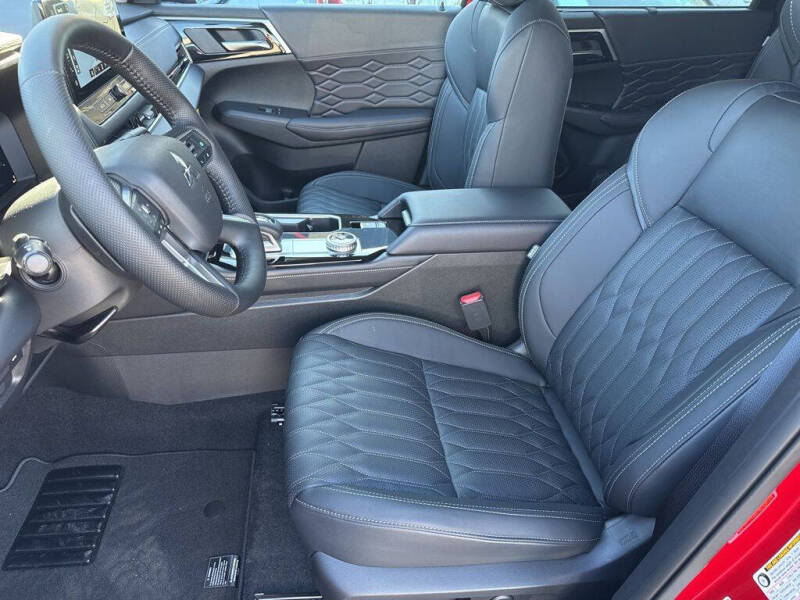 2026 Mitsubishi Outlander SEL