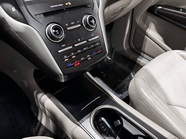 2017 Lincoln MKC Reserve