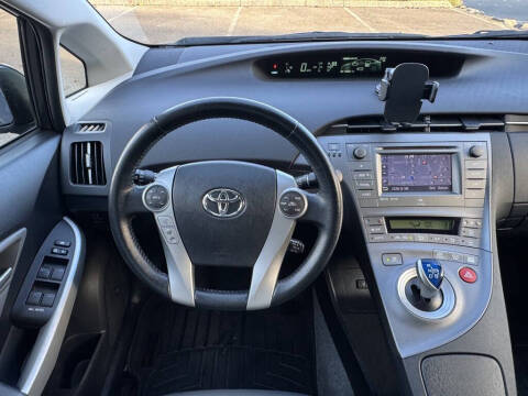 2014 Toyota Prius Five
