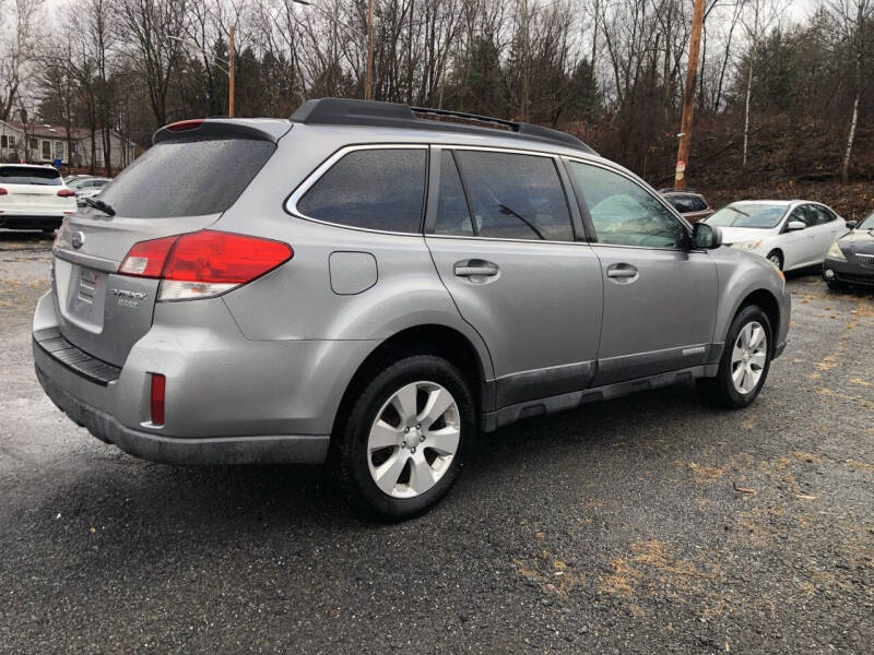 2011 Subaru Outback 2.5i Premium