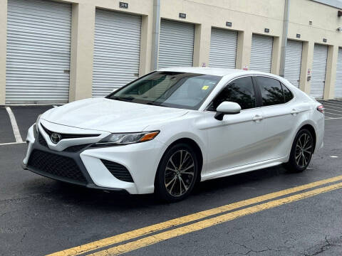 2020 Toyota Camry for sale at IRON CARS in Hollywood FL