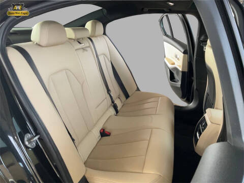 2023 BMW 3 Series 330e