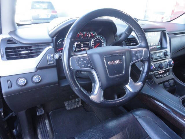 2017 GMC Yukon XL SLT