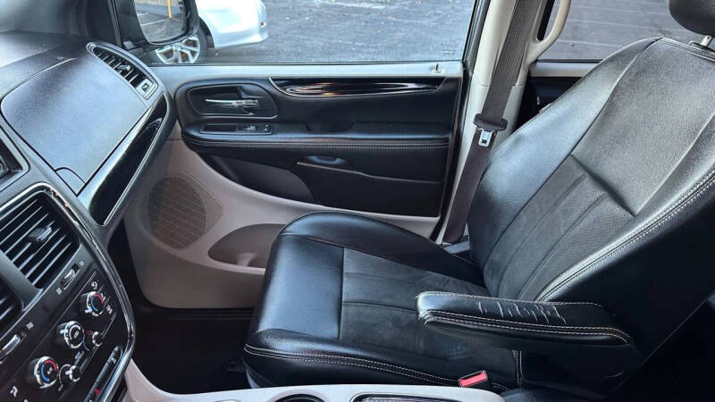 2019 Dodge Grand Caravan