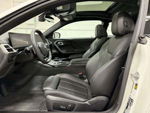 2025 BMW 2 Series 230i xDrive