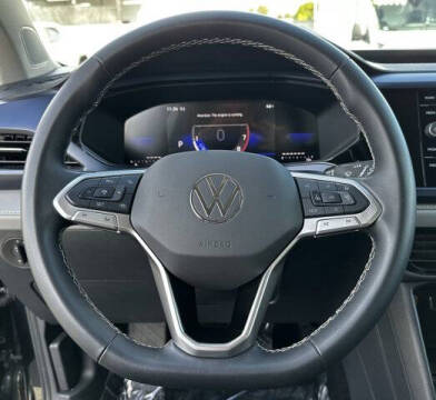 2024 Volkswagen Taos SE 4Motion