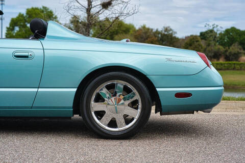 2002 Ford Thunderbird Deluxe