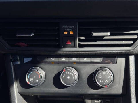 2021 Volkswagen Jetta R-Line