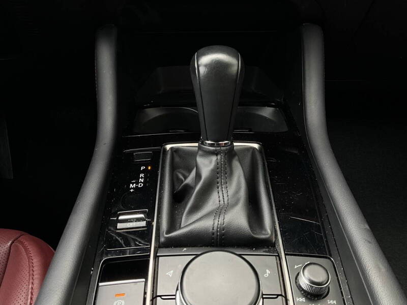 2025 Mazda Mazda3 Sedan 2.5 S Carbon Edition