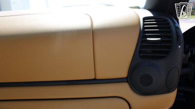 2003 Porsche Boxster