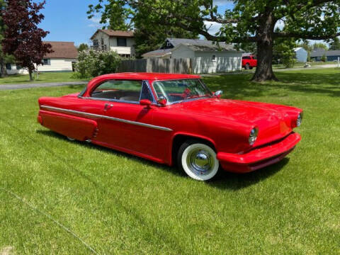1955 Lincoln Capri