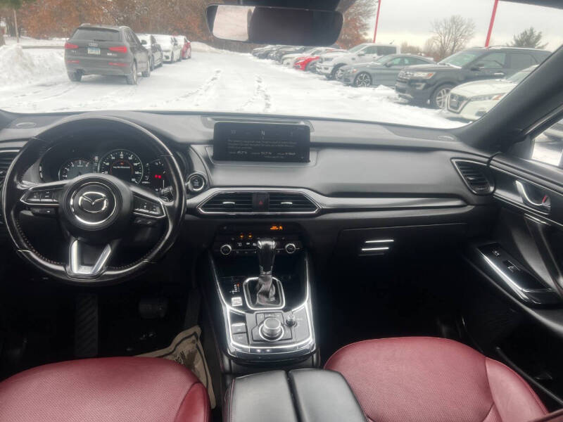 2023 Mazda CX-9 Carbon Edition