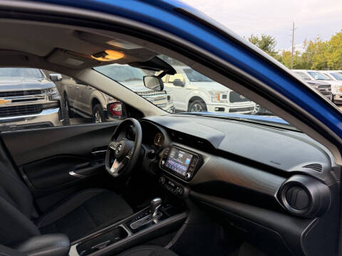 2022 Nissan Kicks SV