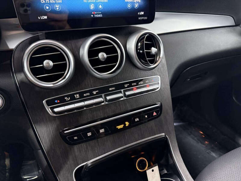 2021 Mercedes-Benz GLC GLC 300