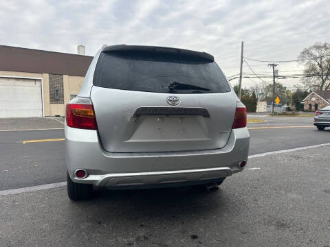 2010 Toyota Highlander Sport