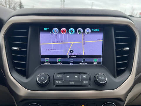 2017 GMC Acadia Denali