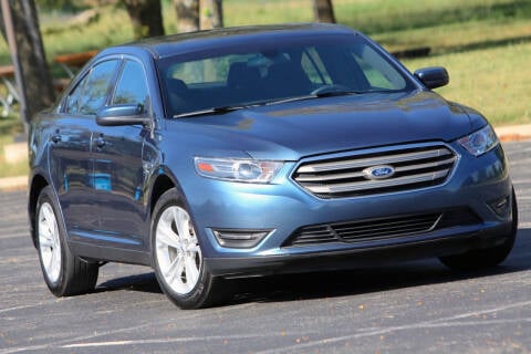 2019 Ford Taurus for sale at P M Auto Gallery in De Soto KS