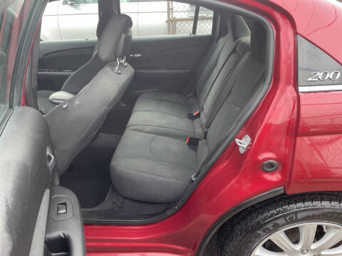 2012 Chrysler 200 Touring