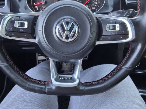 2016 Volkswagen Golf GTI SE