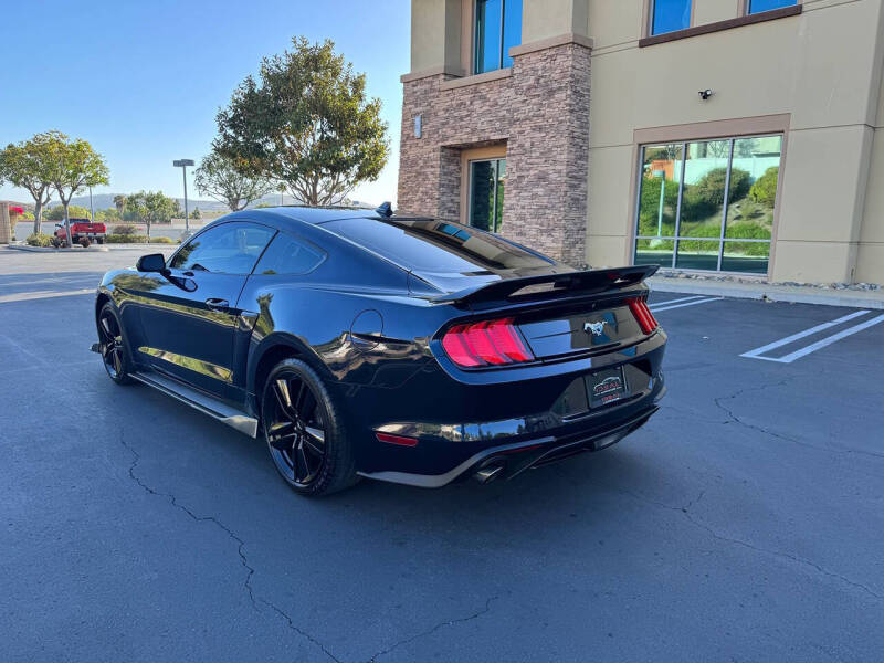 2021 Ford Mustang EcoBoost