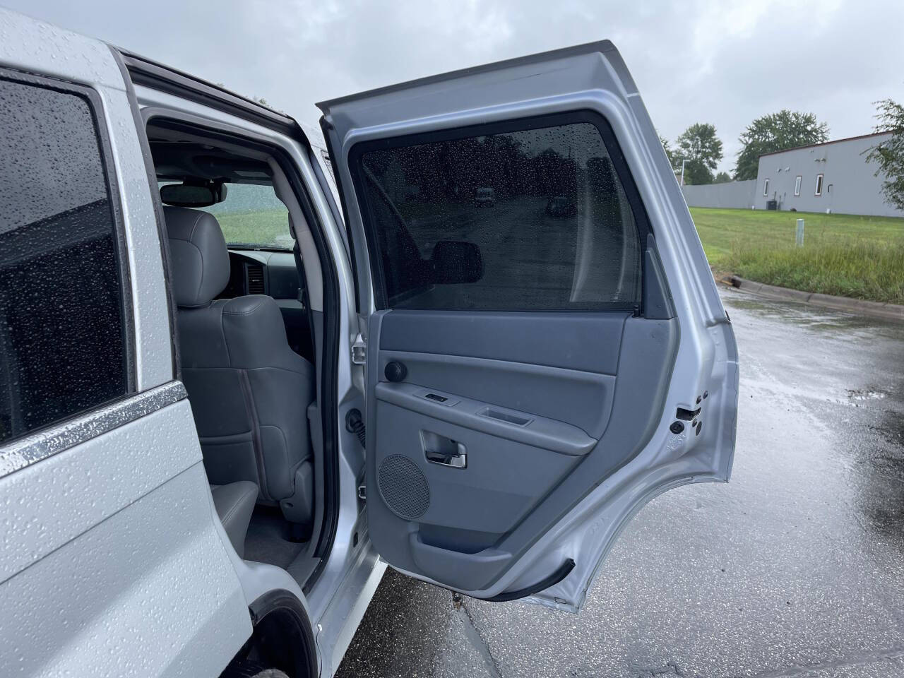 2007 Jeep Grand Cherokee for sale at Twin Cities Auctions in Elk River, MN