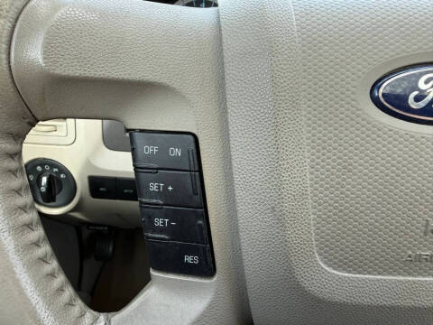 2011 Ford Escape XLT