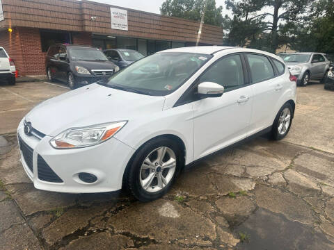 2014 Ford Focus for sale at Newtown Motors in Virginia Beach VA