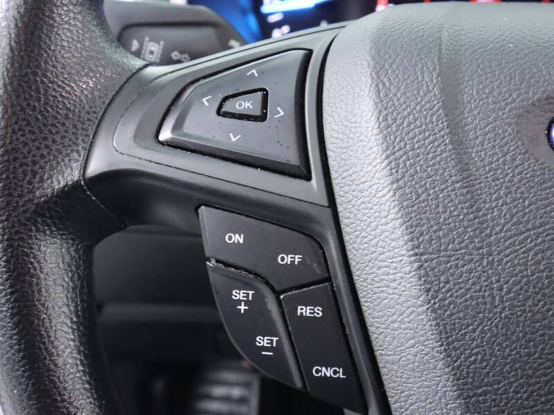 2019 Ford Edge SE
