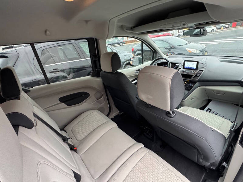 2020 Ford Transit Connect XLT