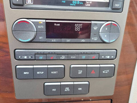 2014 Lincoln Navigator