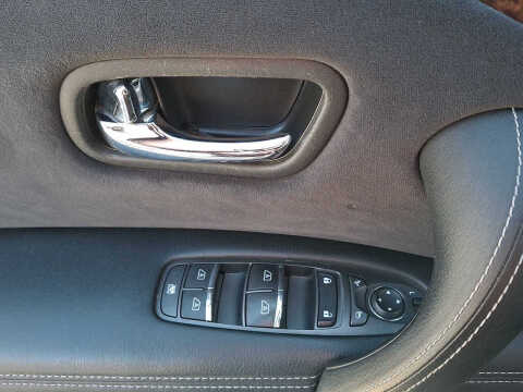 2017 Nissan Armada SV