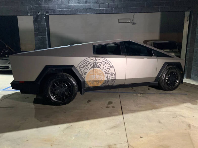 2024 Tesla Cybertruck