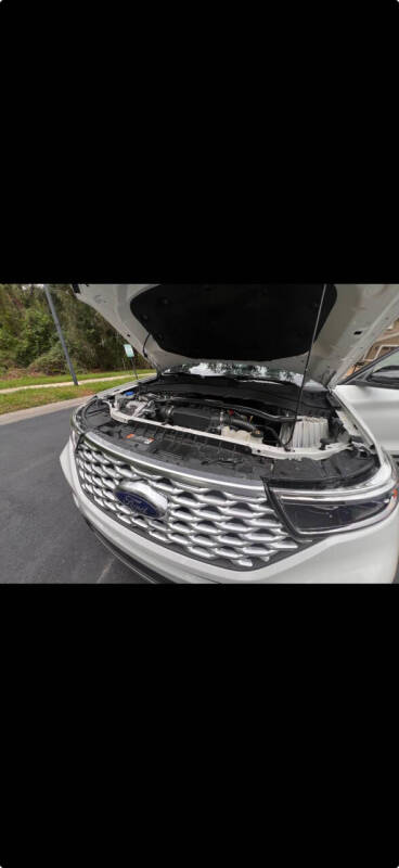 2022 Ford Explorer Platinum
