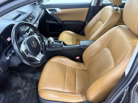 2011 Lexus CT 200h Premium