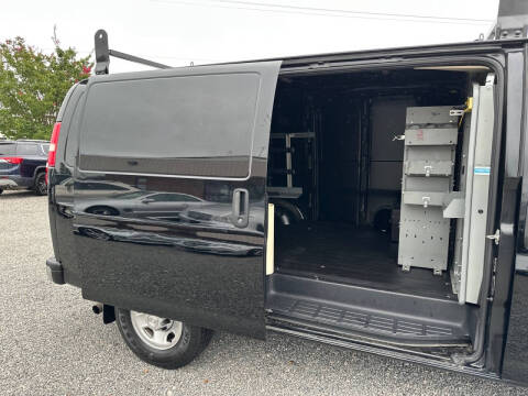 2017 Chevrolet Express 2500