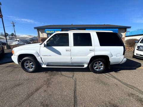 2000 Cadillac Escalade