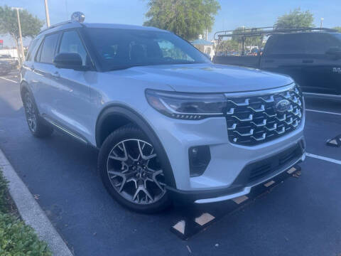 2025 Ford Explorer Platinum