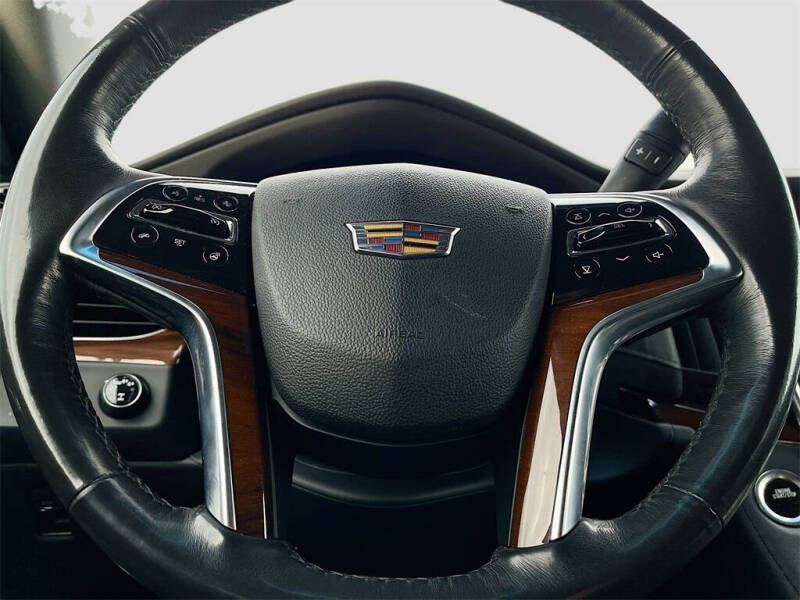 2020 Cadillac Escalade Premium Luxury