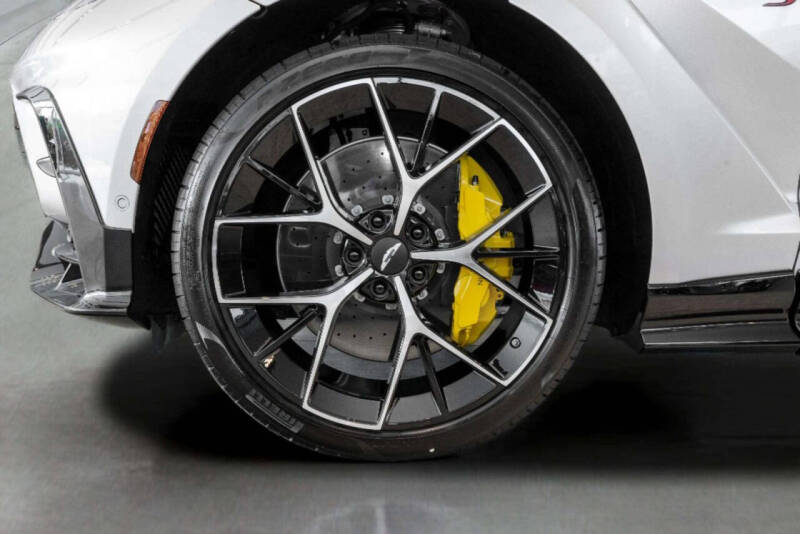 2026 Aston Martin DBX S