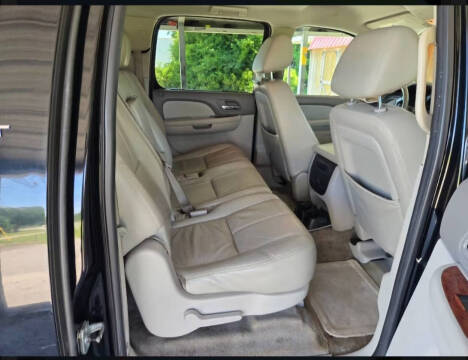 2011 GMC Yukon XL SLT