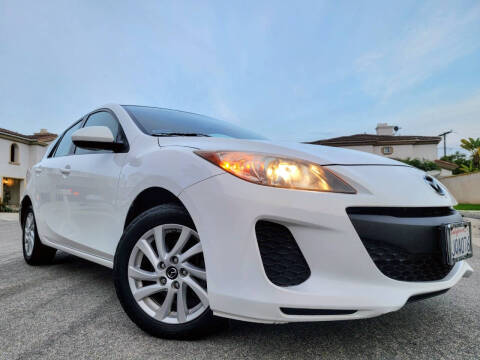 2013 Mazda MAZDA3 i Touring
