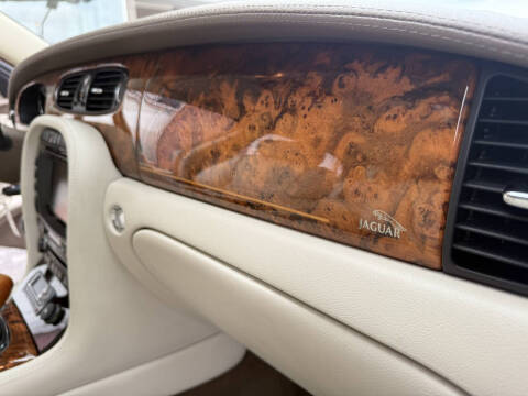 2006 Jaguar XJ-Series Vanden Plas